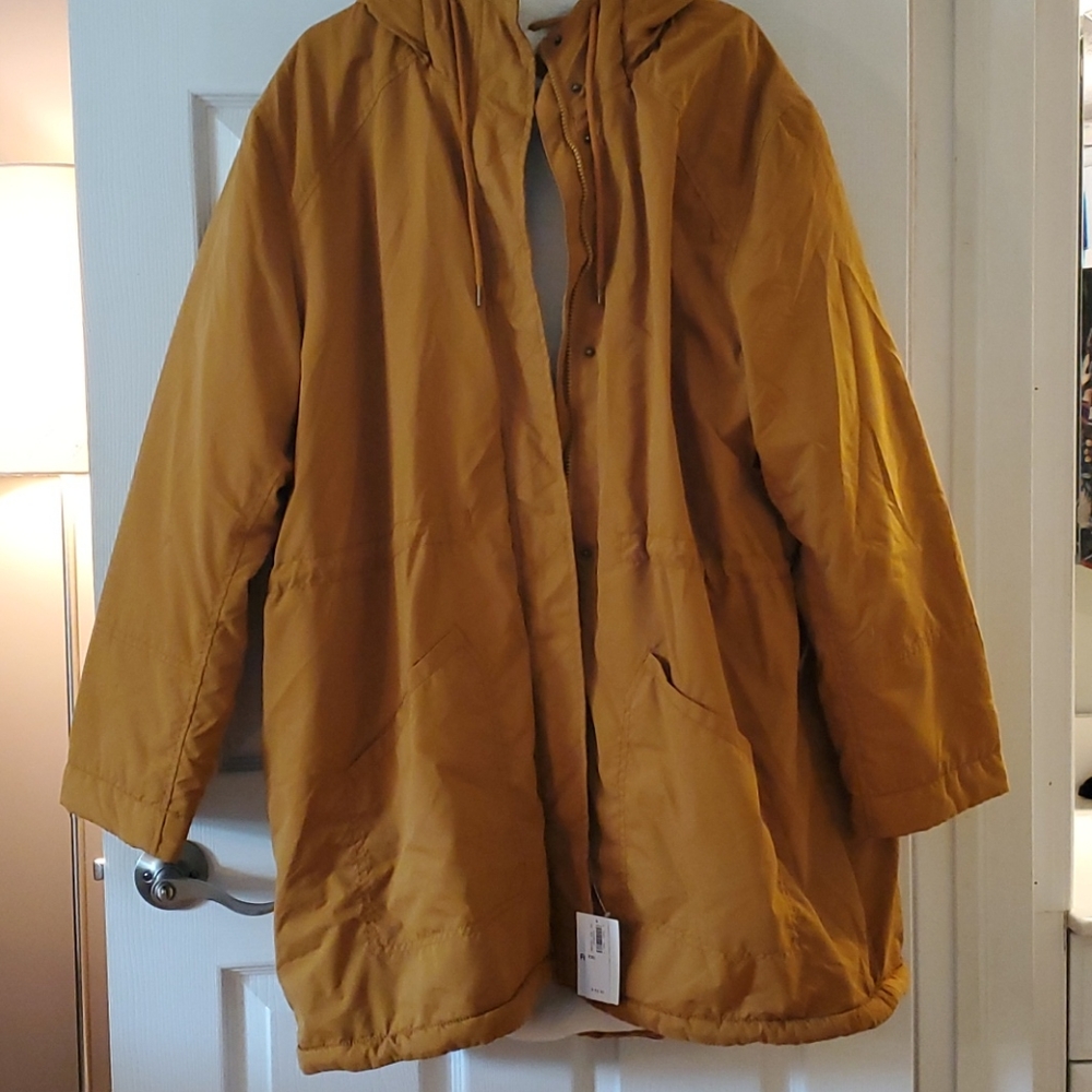 NWT Old Navy yellow XXL faux fur lined coat